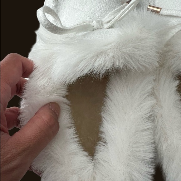 SHEIN White Winter Platform Slide On Shoes (New and Unused) - Picture 10 of 15